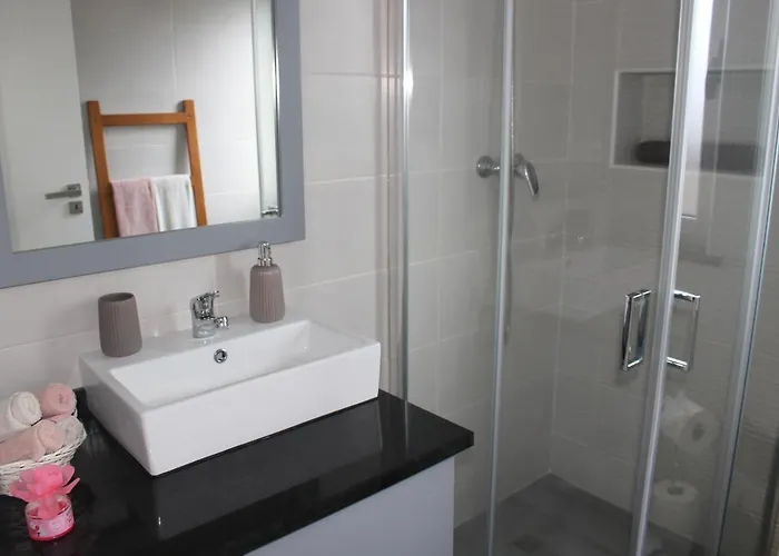 Pedras Negras House * Biscoitos